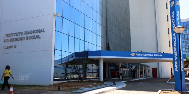INSS-comeca-a-pagar-beneficios-antecipados-nesta-quinta.jpg