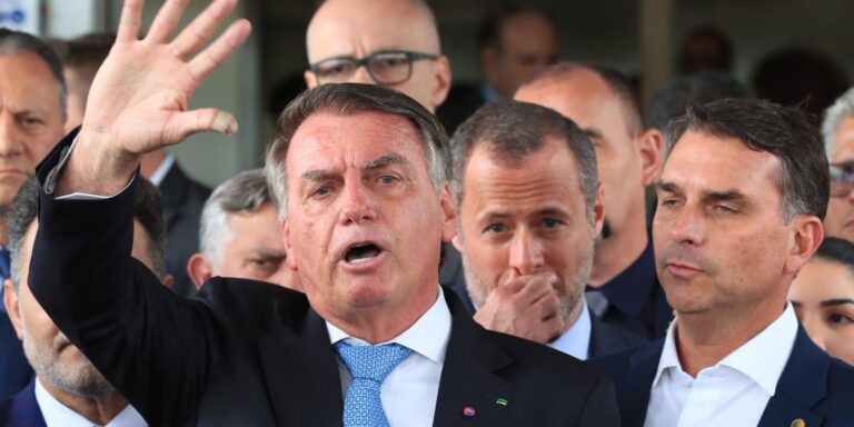 Moraes-nega-pedido-para-prender-Bolsonaro.jpg