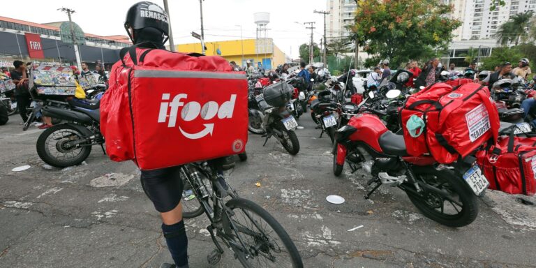 Entregadores-mantem-paralisacao-por-melhores-condicoes-de-trabalho.jpg