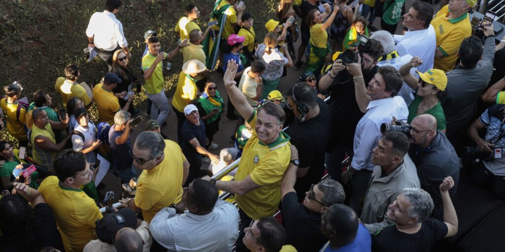 Manifestacao-em-Brasilia-pede-anistia-a-golpistas.jpg