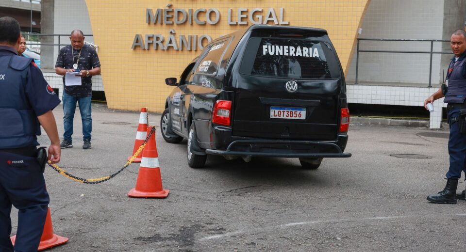 IML já liberou 89 corpos de mortos em megaoperação, diz governo do RJ