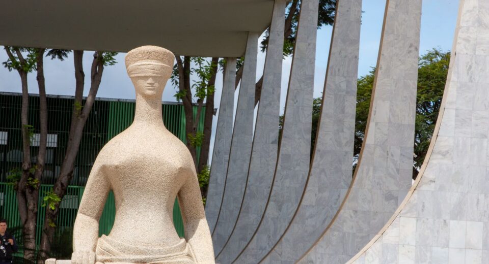 STF julgará se homem em união homoafetiva pode ter licença-maternidade