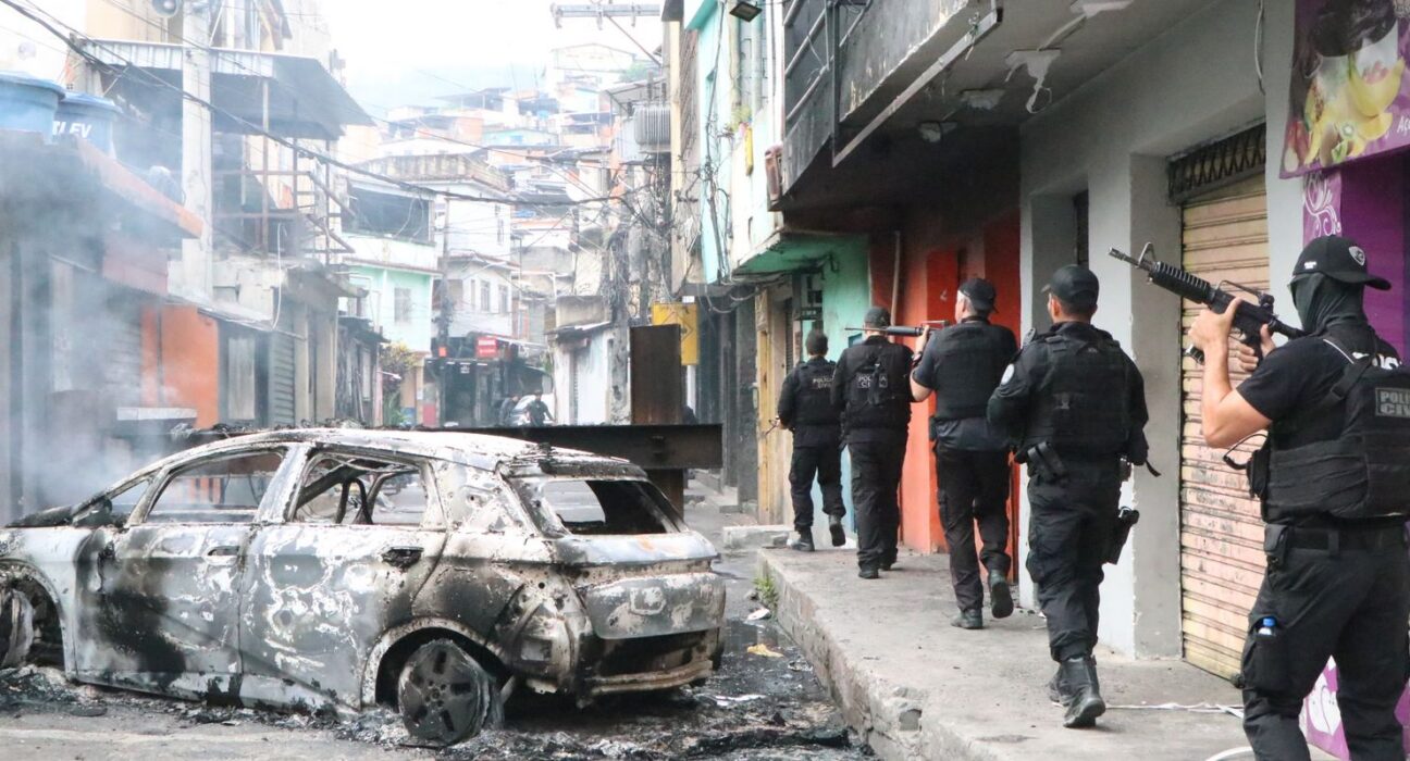 Com vias interditadas, Rio de Janeiro entra em estágio 2 de atenção