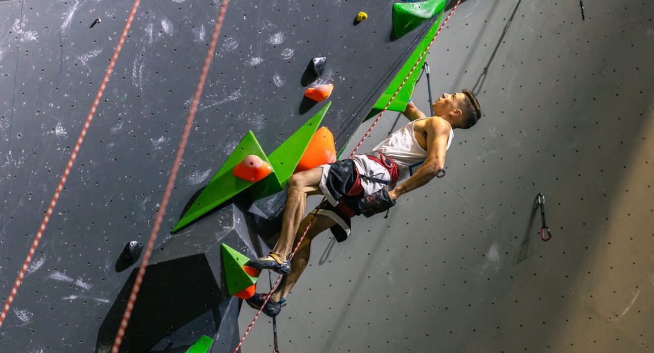 Eduardo Schaus leva bronze na Copa do Mundo de paraescalada na França