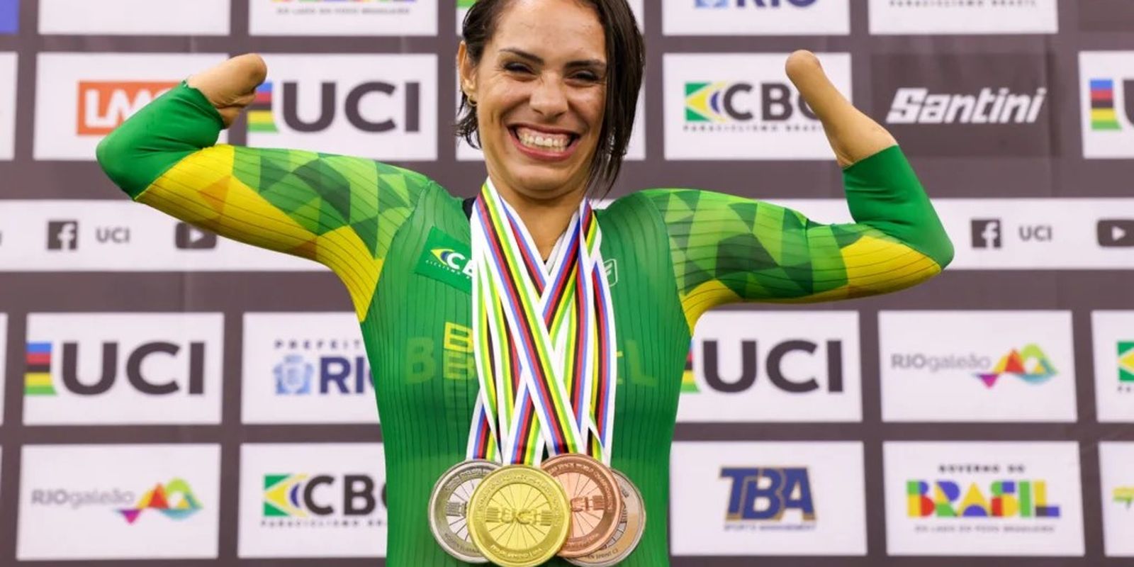 Sabrina Custódia conquista prata e fecha Mundial com quatro medalhas