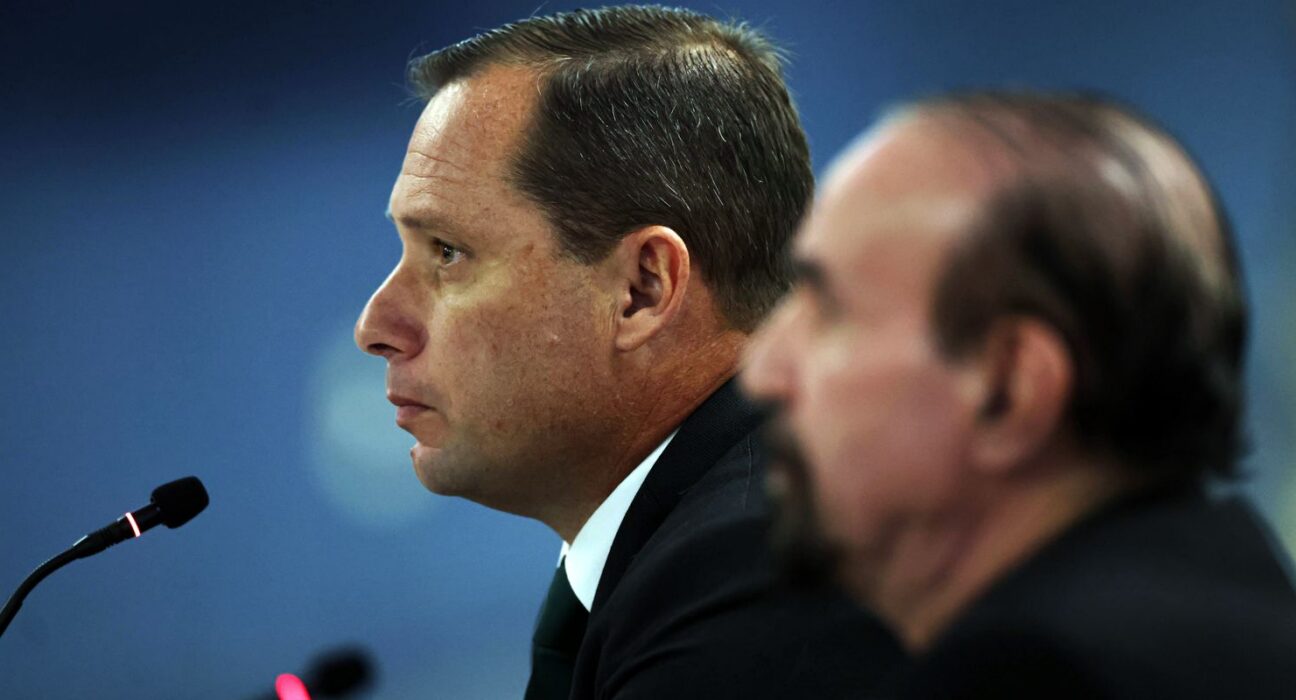 Moraes manda Cid tirar tornozeleira e cumprir pena em regime aberto