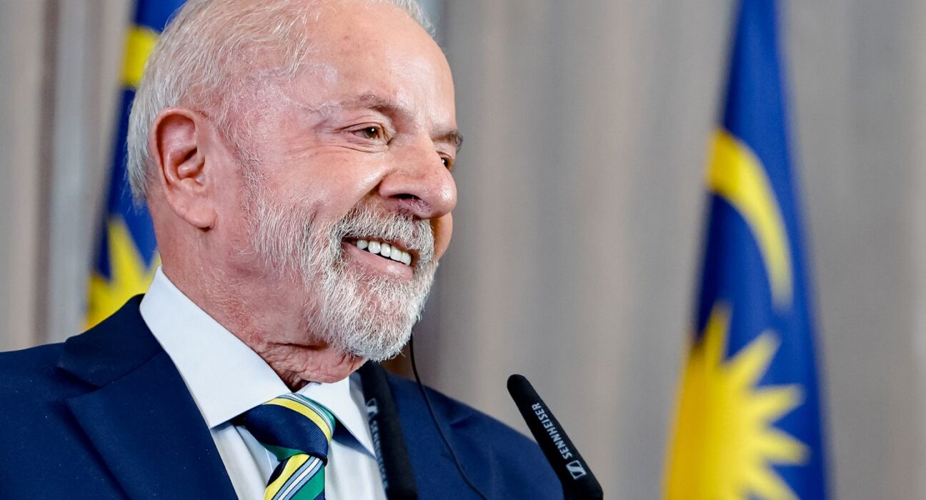 Lula sanciona lei que cria o Sistema Nacional de Educação