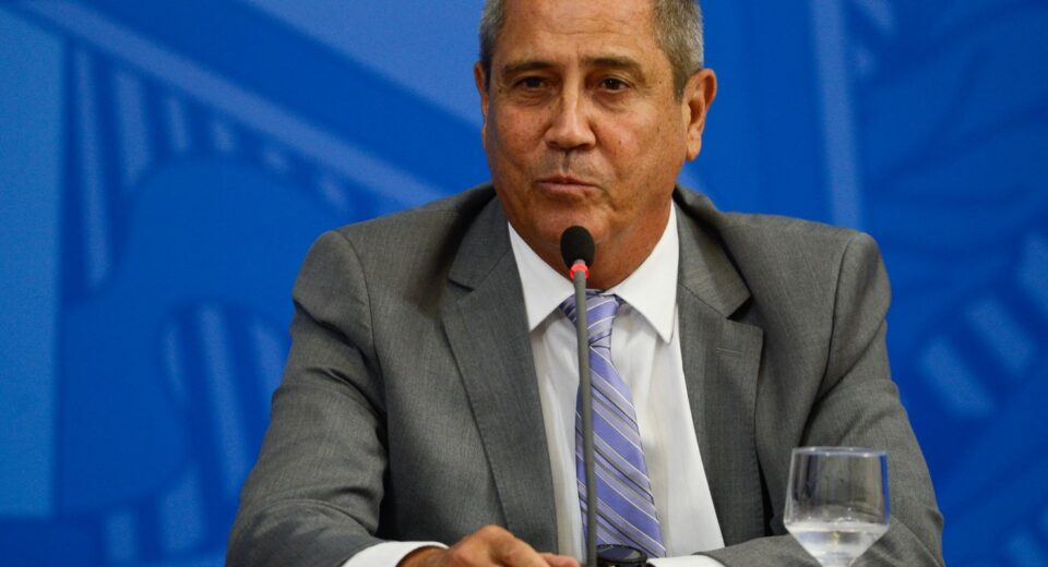 Braga Netto apresenta recurso ao STF e aponta falta de imparcialidade