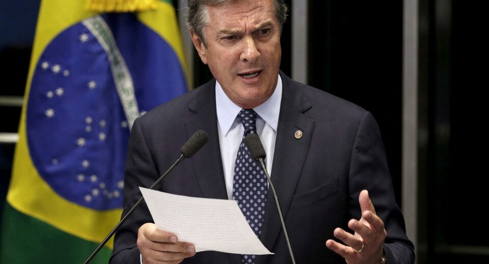 Secretaria diz que não tinha e-mail do STF para informar sobre Collor