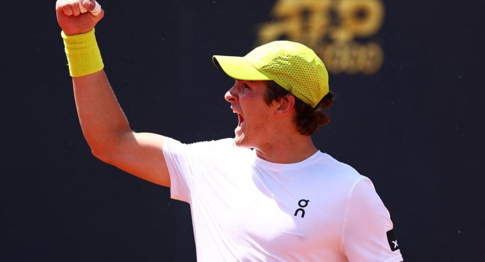 João Fonseca vence estreia contra atual campeão do ATP 500 da Basileia