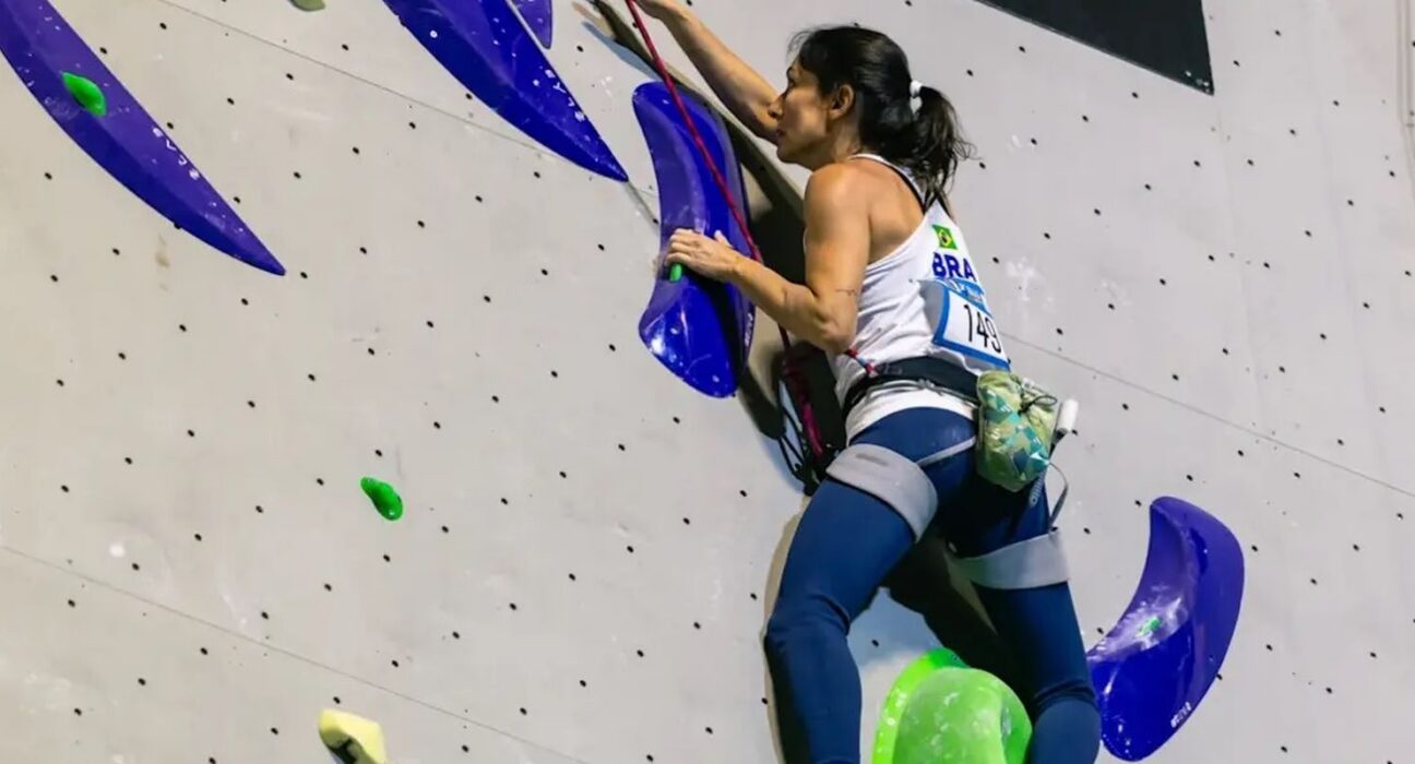Marina Dias é ouro na etapa de Laval da Copa do Mundo de paraescalada