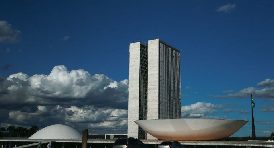 Câmara dos Deputados poderá ter bancada cristã