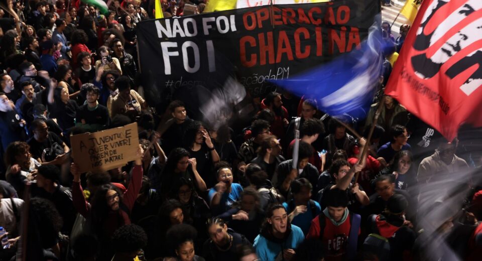 Em atos, movimento negro pede investigação independente de ação no Rio