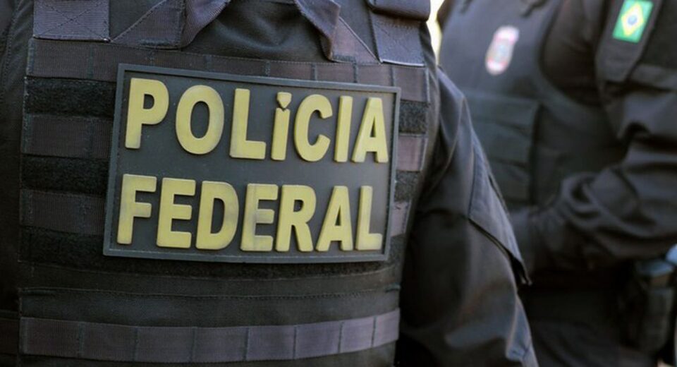 PF combate quadrilha que fraudava pensões da UFRJ