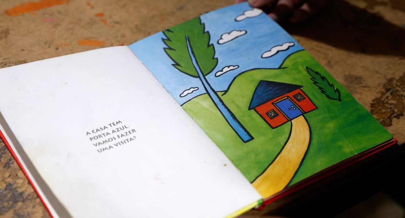 Ler ensina empatia a crianças, diz presidente da Biblioteca Nacional