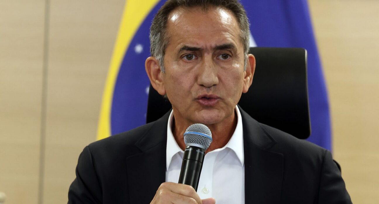 Ainda é impossível mensurar todos os danos do tornado, diz ministro