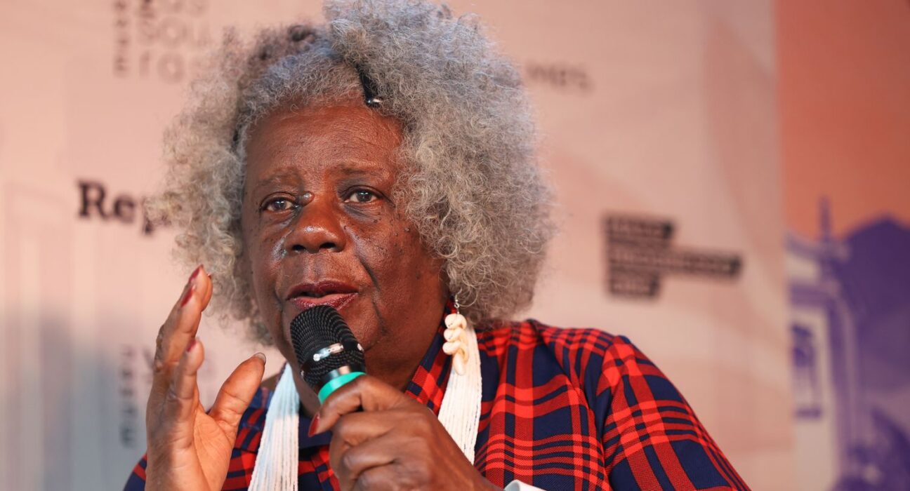 Conceição Evaristo é a 1ª personalidade homenageada em vida pela Flup