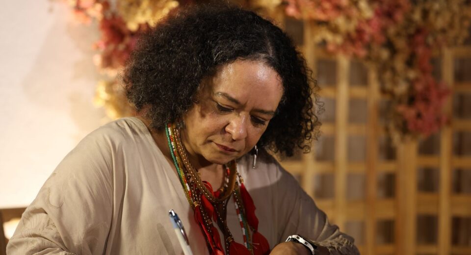 Ana Maria Gonçalves assume cadeira na Academia Brasileira de Letras