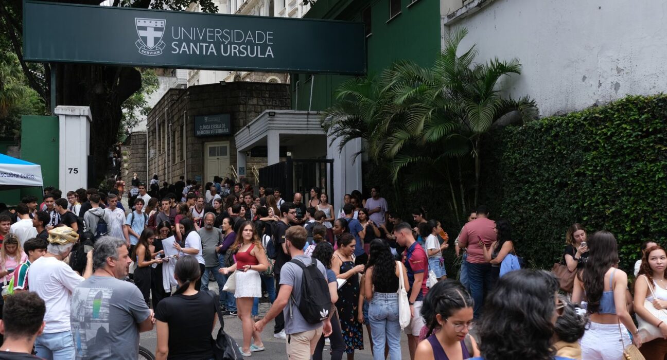 Participantes do Enem podem estudar por aplicativo do MEC para domingo
