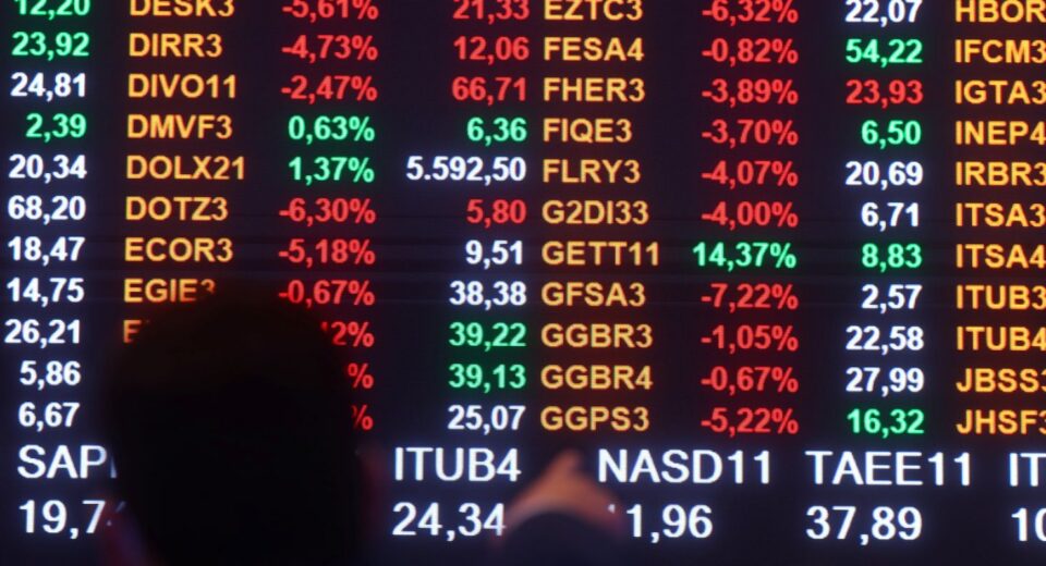 Na nona alta seguida, bolsa supera os 150 mil pontos pela primeira vez