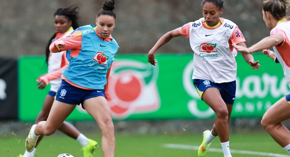 Seleção feminina inicia preparação para amistosos na Europa