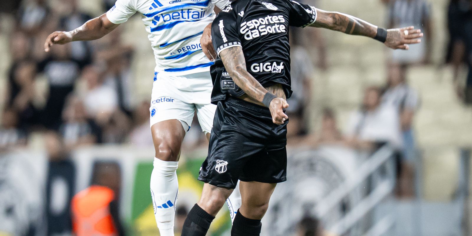 Cruzeiro empata com Ceará e sai da briga pelo título do Brasileirão