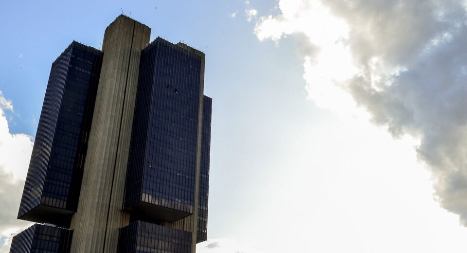 Copom decide nesta quarta se mantém Taxa Selic em 15% ao ano