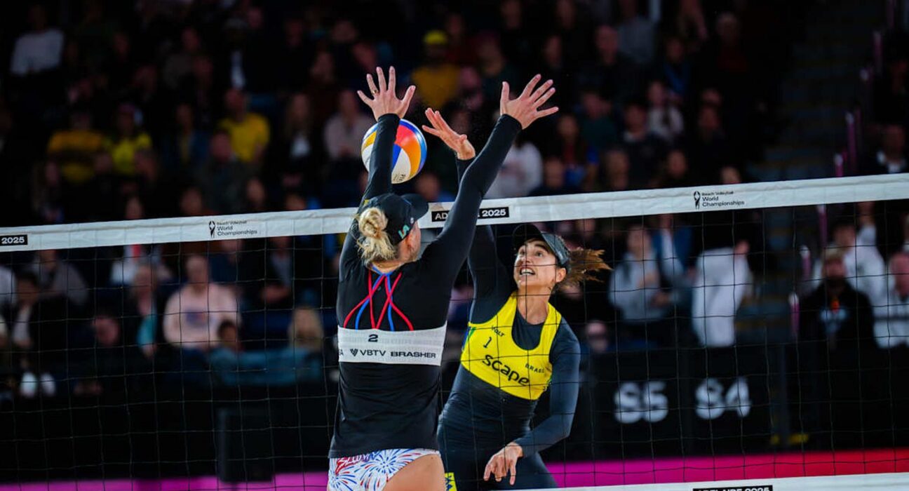Após revés na semi, Brasil busca bronze no Mundial de vôlei de praia