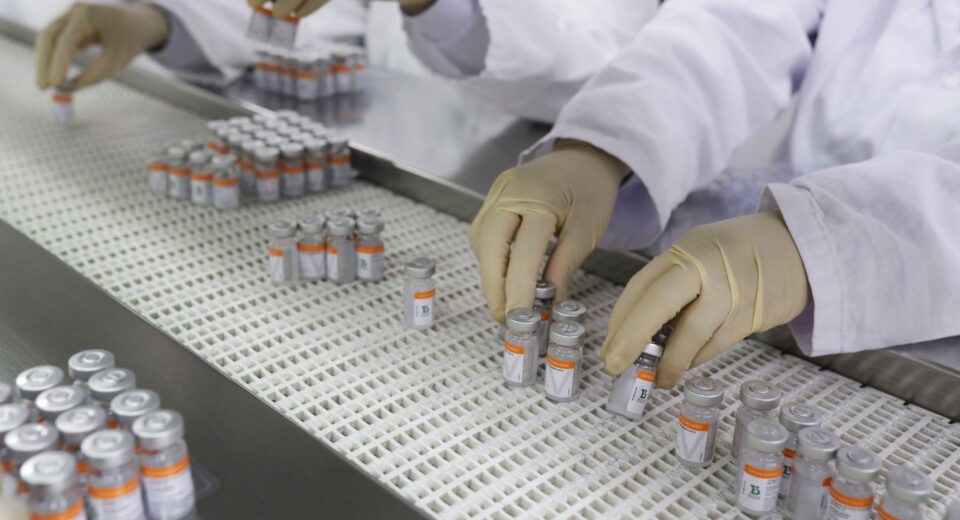 Anvisa aprova registro de vacina 100% nacional contra dengue