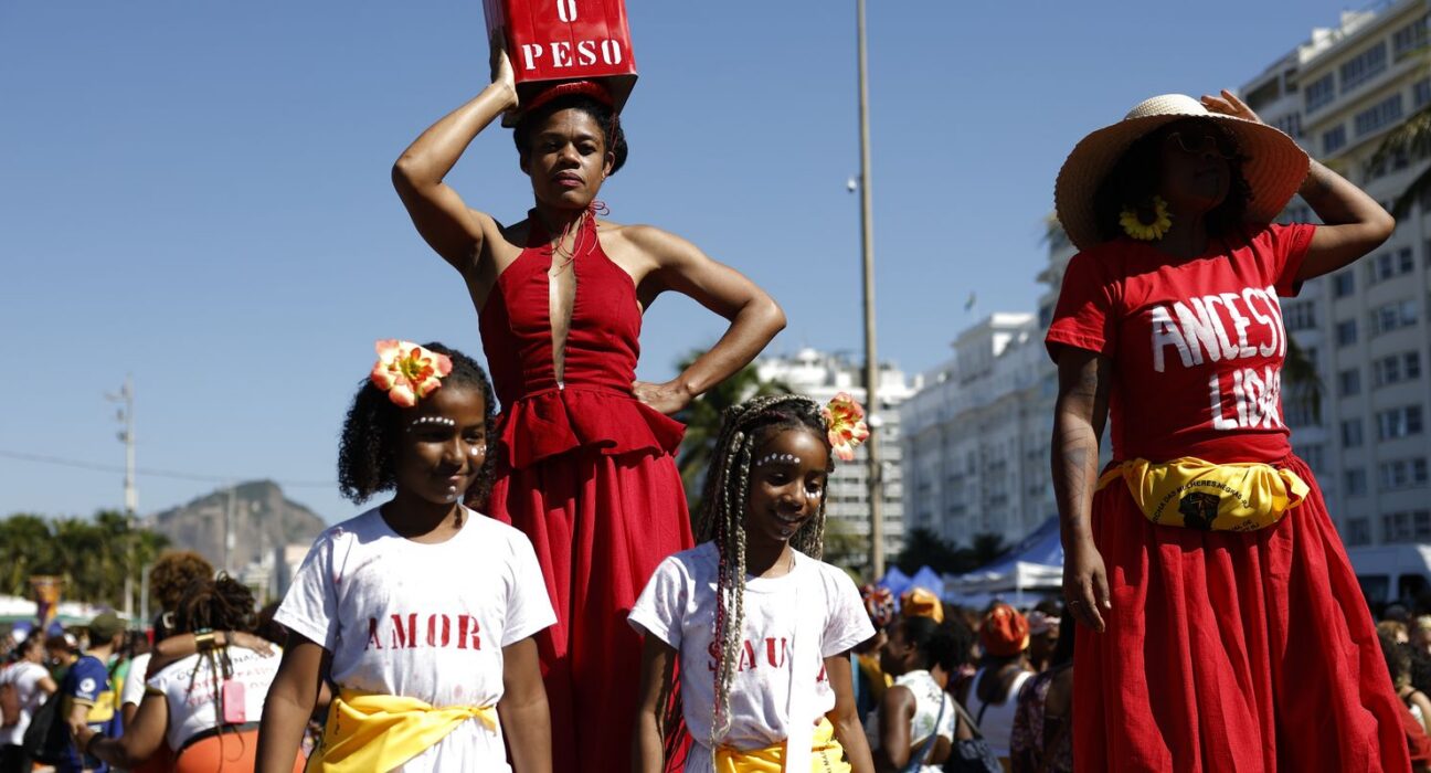 Mulheres negras em marcha defendem reparação econômica