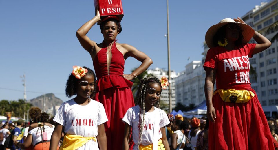 Mulheres negras em marcha defendem reparação econômica