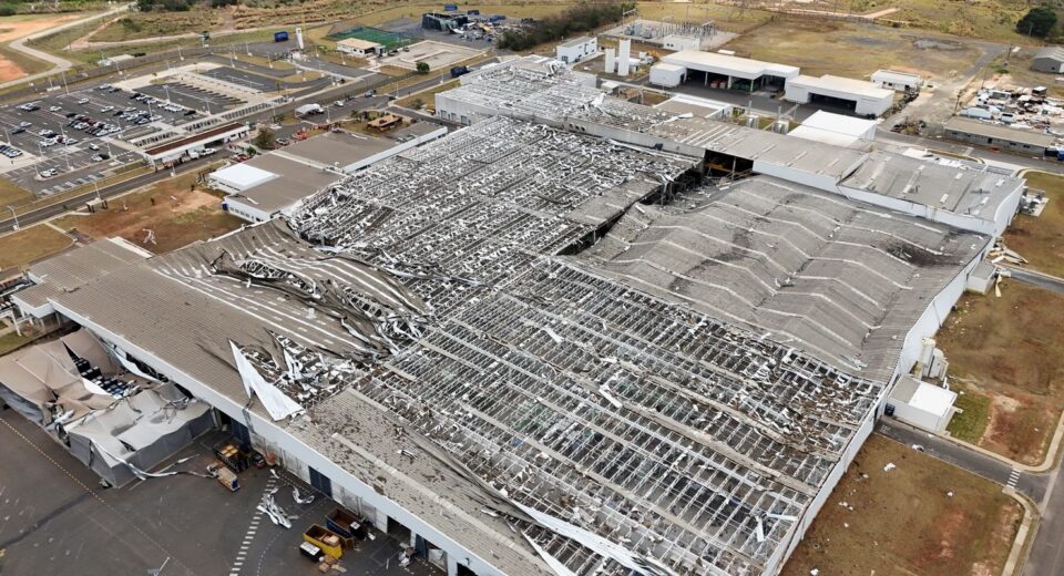 Toyota retoma produção de veículos no país após paralisação de 40 dias