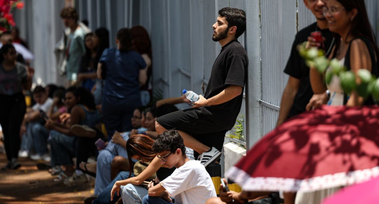 Enem 2025: Inep anula três questões por suspeita de vazamento