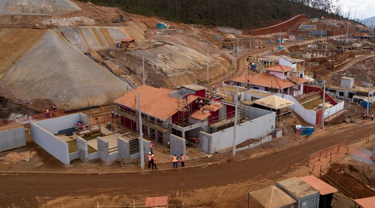 BENTO, OBRA, REASSENTAMENTO, RENOVA, RODRIGUES