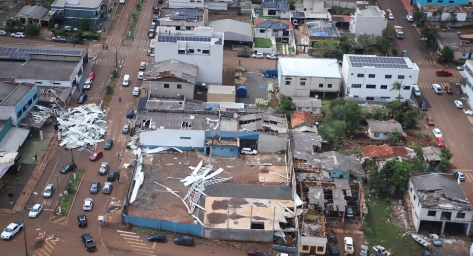 Tornado no Paraná aumenta pressão por decisões concretas na COP30