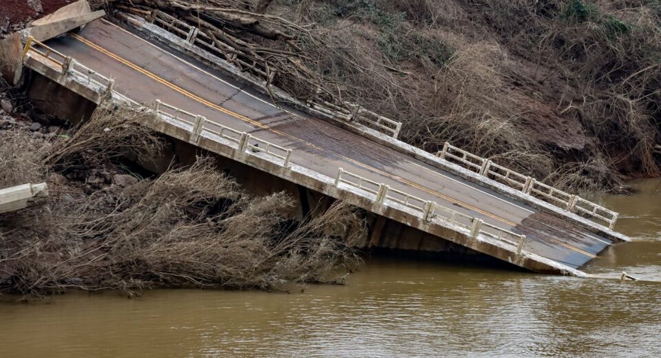 Cidades precisam de ajuda para enfrentar crise climática, diz ministro
