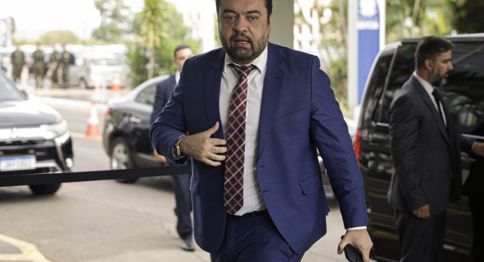 TSE inicia julgamento que pode cassar governador do Rio de Janeiro