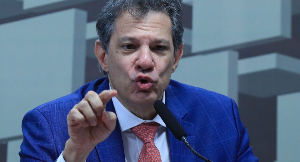 Haddad avalia como robusto processo do BC sobre o Banco Master