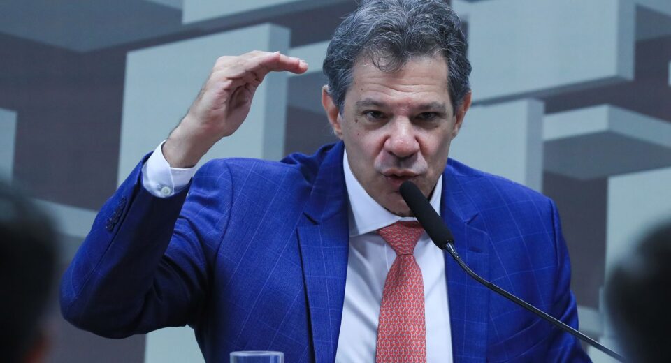 Haddad pede que Câmara aprove projeto sobre devedor contumaz