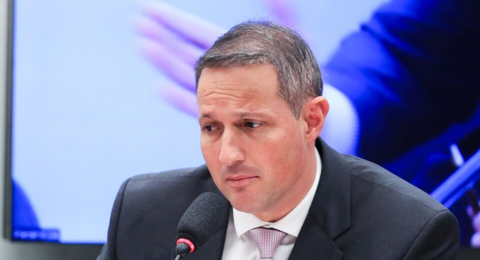 Relator recua e revê ação da PF sem aval de governador