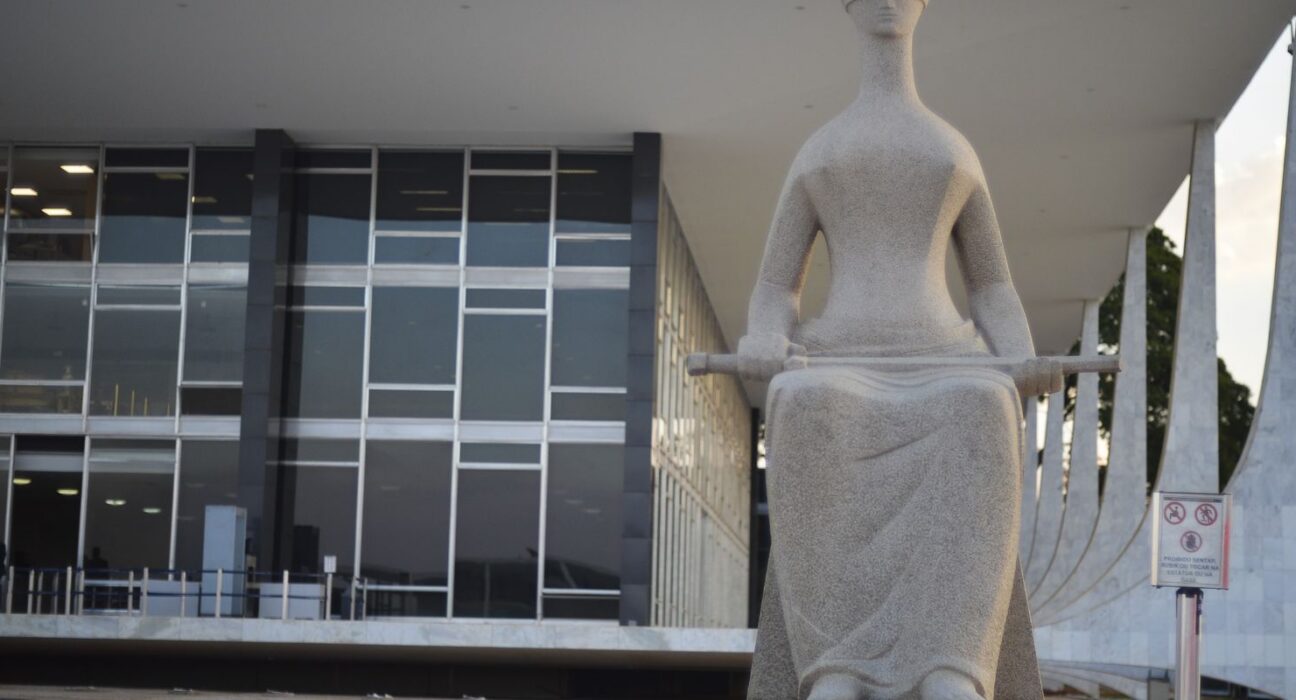 STF conclui julgamento que torna Eduardo Bolsonaro réu