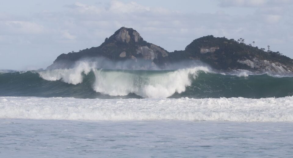 Geólogos flagram fragmentação de placas tectônica nas Américas