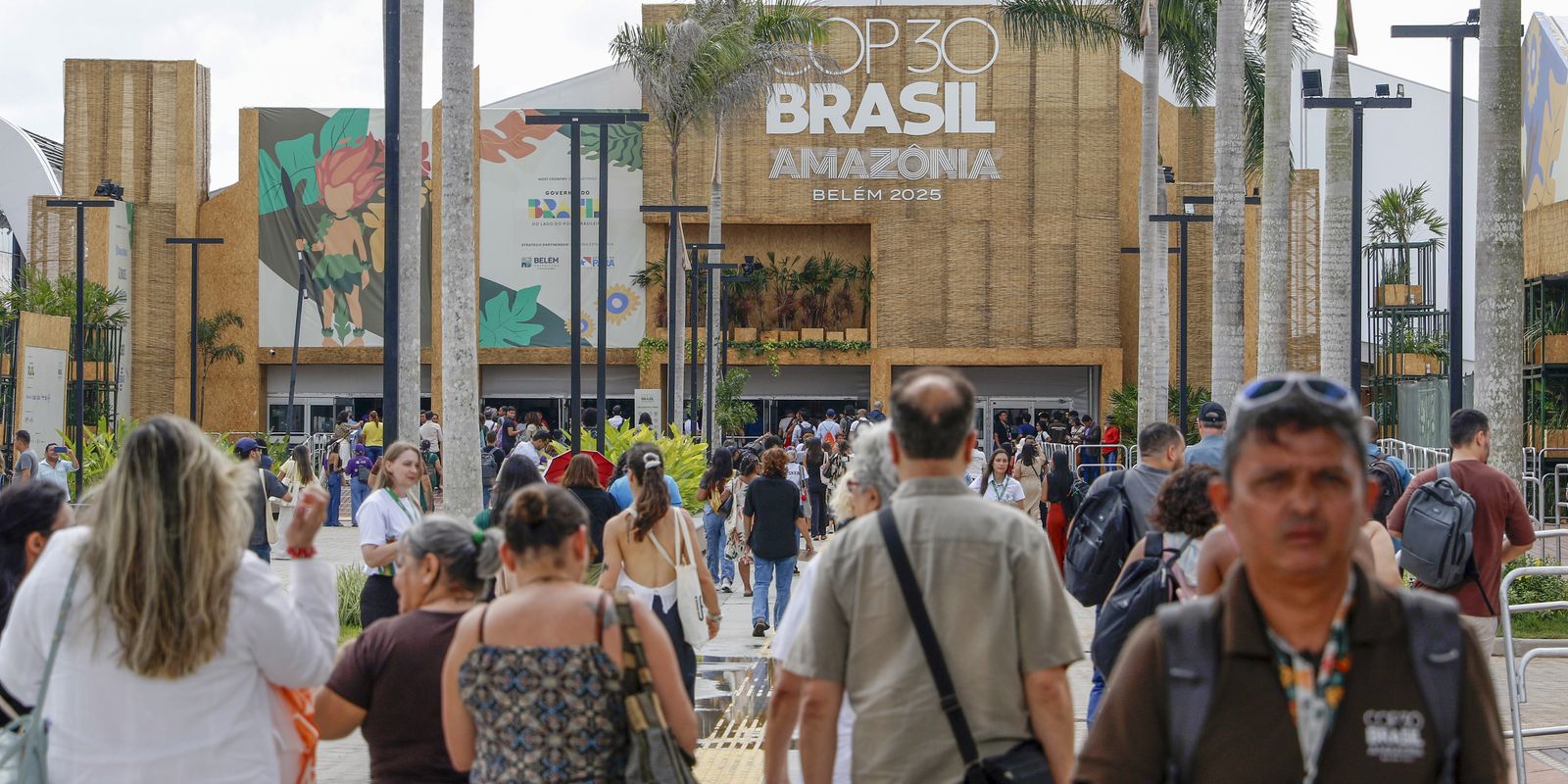 Cúpula dos Povos traz demandas e reivindicações da sociedade à COP30
