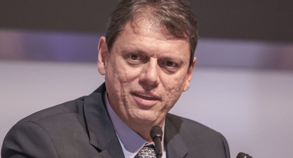 Consórcio Acquavias vence leilão de balsas em São Paulo