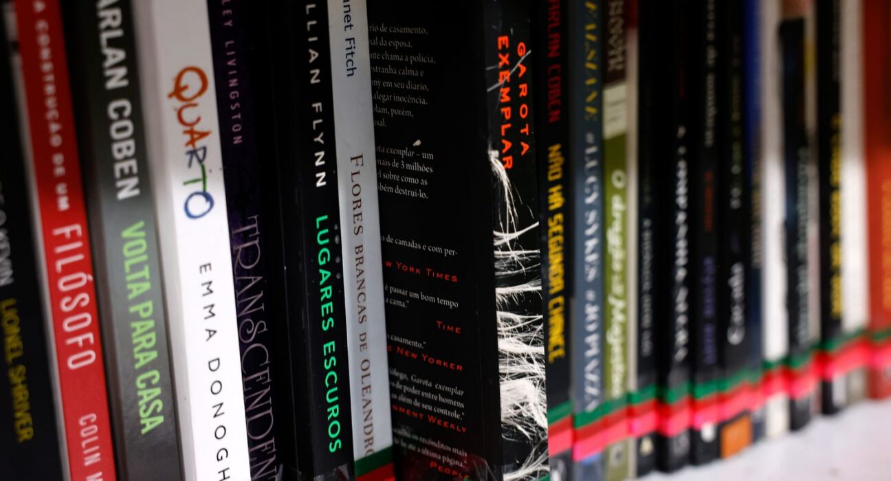 Biblioteca Nacional envia literatura brasileira em árabe à Palestina