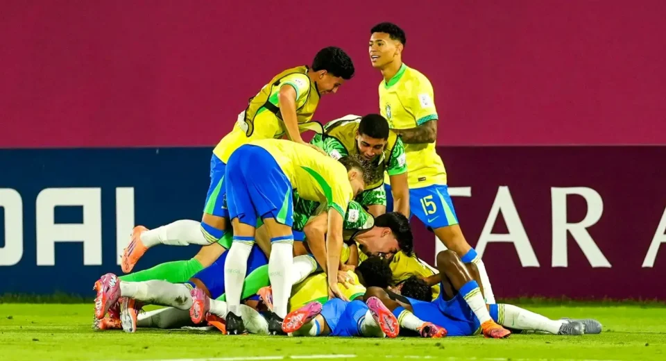 Brasil despacha França nos pênaltis e vai às quartas do Mundial Sub-17