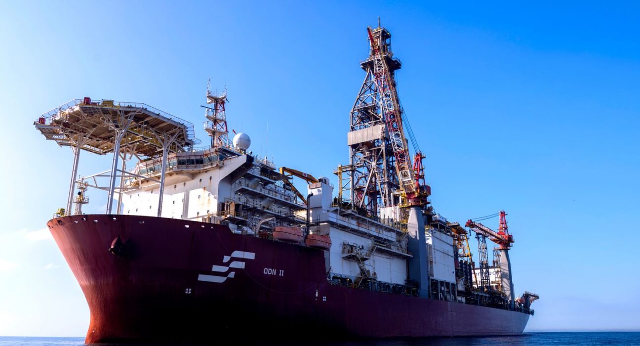 Petrobras descobre mais reservatório de petróleo na Bacia de Campos