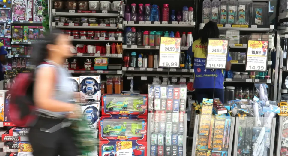 Manutenção da Selic em 15% ao ano preocupa setor produtivo