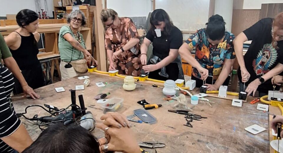 "Divisão sexual do trabalho não desapareceu", diz influencer feminista