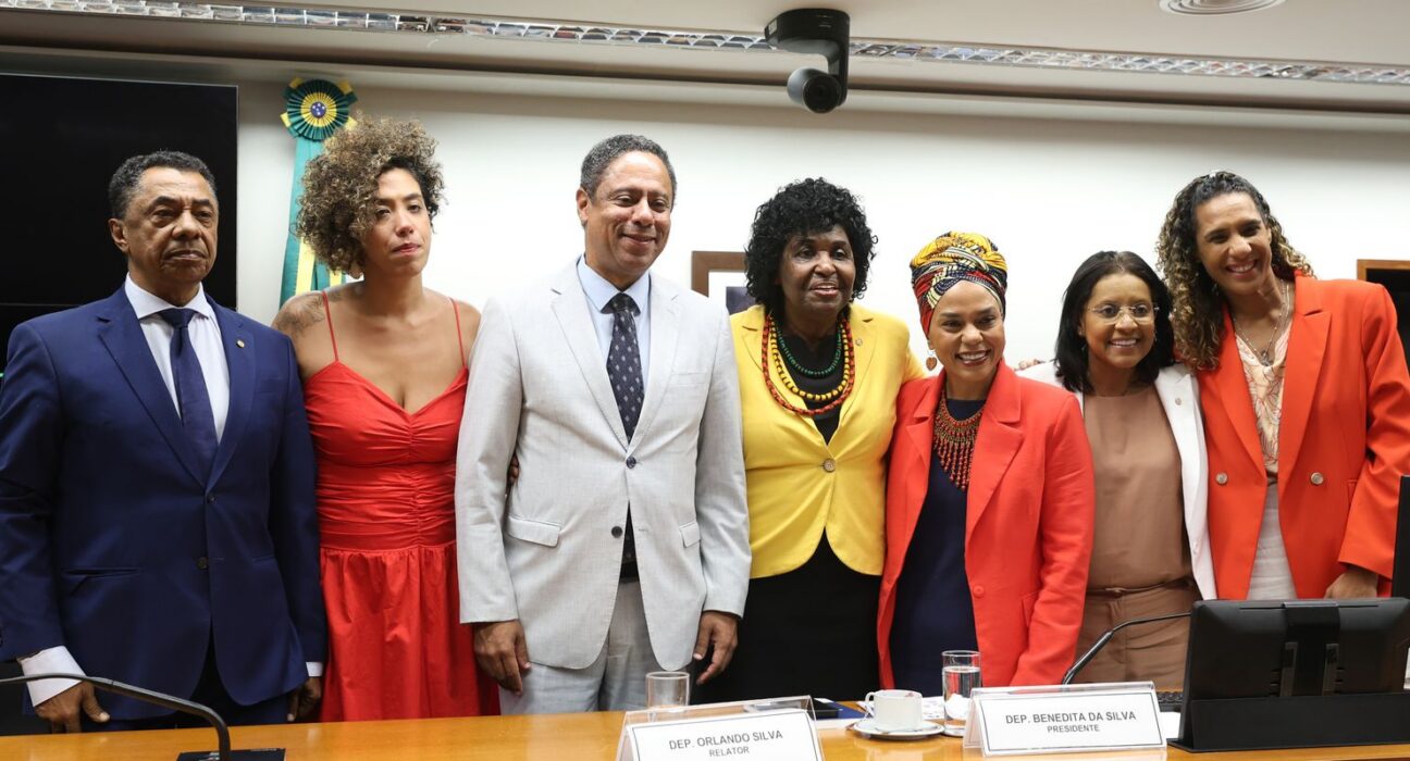 Câmara: comissão aprova criação de Fundo Nacional da Igualdade Racial